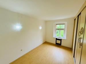 Pronájem bytu 2+1, Cheb, Americká, 62 m2