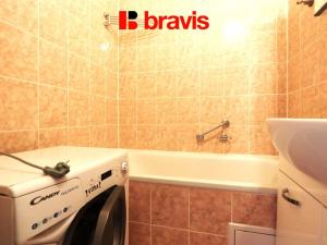 Pronájem bytu 1+1, Brno, Loosova, 40 m2
