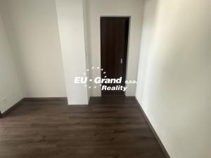 Pronájem bytu 3+kk, Varnsdorf, Hrnčířská, 68 m2