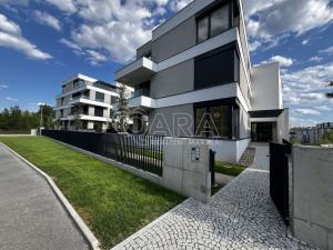 Pronájem bytu 2+kk, Praha, Armády, 65 m2