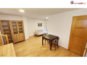 Pronájem bytu 4+1, Praha - Břevnov, Zúžená, 131 m2