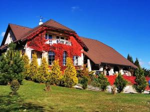 Prodej rodinného domu, Staříč, 403 m2