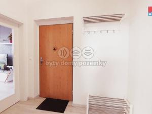 Pronájem bytu 2+kk, Praha - Třeboradice, Špeciánova, 60 m2