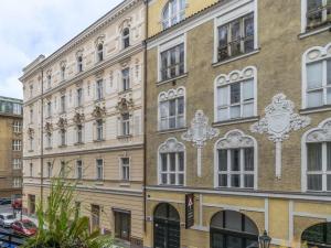 Prodej bytu 2+1, Praha - Staré Město, Bílkova, 55 m2