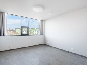 Pronájem bytu 2+kk, Praha - Čakovice, Schoellerova, 62 m2