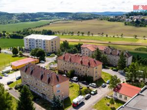 Prodej bytu 3+1, Tmaň, Sídliště, 62 m2