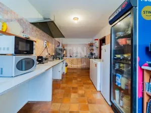 Prodej komerční nemovitosti, Horní Město - Rešov, 600 m2