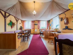 Prodej komerční nemovitosti, Horní Město - Rešov, 600 m2