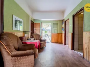 Prodej komerční nemovitosti, Horní Město - Rešov, 600 m2