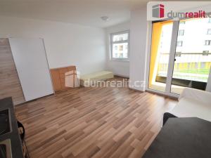 Pronájem bytu 1+kk, Praha - Uhříněves, Ke kříži, 36 m2