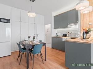 Pronájem bytu 2+kk, Praha - Vysočany, Kolbenova, 55 m2