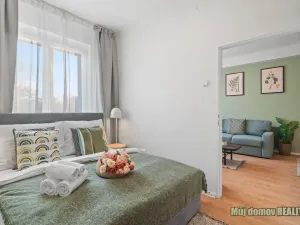 Pronájem bytu 2+kk, Praha - Vysočany, Kolbenova, 55 m2