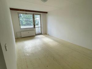 Pronájem bytu 2+1, Chodová Planá, sídliště Lučina, 64 m2