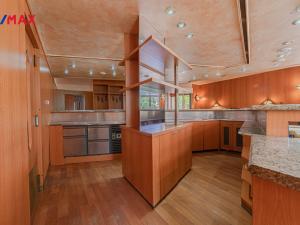 Prodej obchodního prostoru, Havířov - Šumbark, U Nádraží, 654 m2