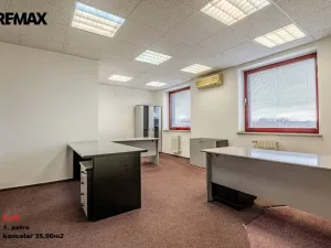 Prodej kanceláře, Havířov - Šumbark, U Nádraží, 595 m2