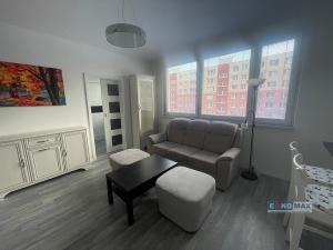 Pronájem bytu 2+kk, Břeclav - Charvátská Nová Ves, Na Valtické, 46 m2