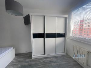 Pronájem bytu 2+kk, Břeclav - Charvátská Nová Ves, Na Valtické, 46 m2