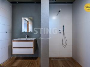 Prodej rodinného domu, Krásensko, 183 m2