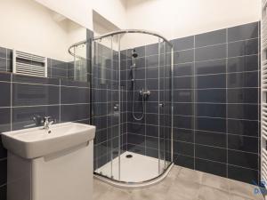 Pronájem bytu 2+1, Klatovy, nám. Míru, 71 m2