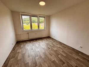 Pronájem bytu 3+1, Klatovy, Pod Hůrkou, 63 m2