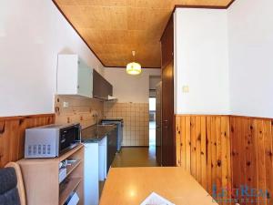 Pronájem bytu 4+1, Praha - Žižkov, Křivá, 87 m2