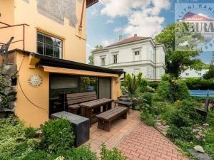 Pronájem bytu 3+1, Praha - Bubeneč, Slavíčkova, 90 m2