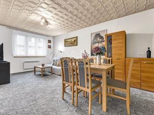 Prodej bytu 4+1, Oráčov, 92 m2