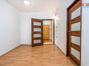 Prodej bytu 3+1, Praha - Modřany, Mazancova, 84 m2