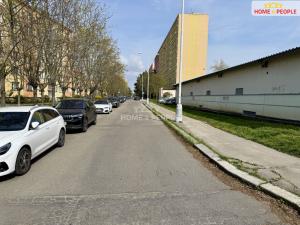 Pronájem garáže, Praha - Kamýk, Pšenčíkova, 19 m2
