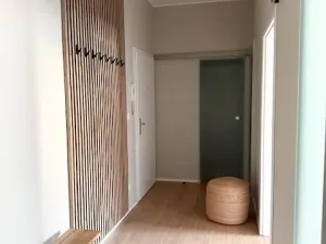 Pronájem bytu 2+kk, Praha - Břevnov, Bělohorská, 60 m2