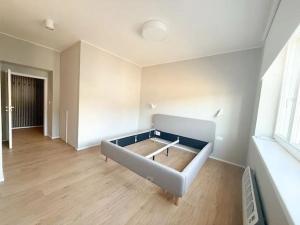 Pronájem bytu 2+kk, Praha - Břevnov, Bělohorská, 60 m2