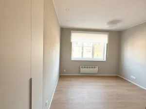 Pronájem bytu 2+kk, Praha - Břevnov, Bělohorská, 60 m2
