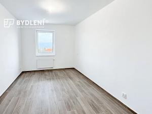 Pronájem bytu 2+kk, Teplice, Novoveská, 54 m2