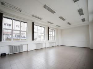 Pronájem obchodního prostoru, Sušice, náměstí Svobody, 188 m2
