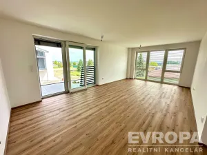 Prodej bytu 3+kk, Vysoký Újezd, Ke Kuchaři, 85 m2