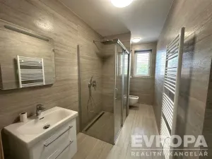 Prodej bytu 2+kk, Vysoký Újezd, Ke Kuchaři, 69 m2