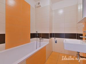 Pronájem bytu 2+kk, Brno, Hvozdecká, 45 m2