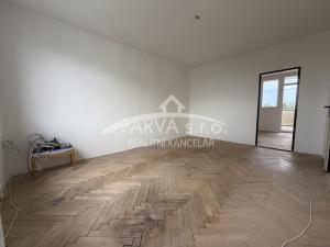 Prodej bytu 3+1, Plzeň - Lobzy, Pod Vrchem, 64 m2