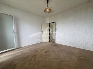Prodej bytu 3+1, Plzeň - Lobzy, Pod Vrchem, 64 m2