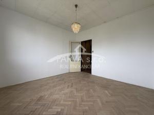 Prodej bytu 3+1, Plzeň - Lobzy, Pod Vrchem, 64 m2