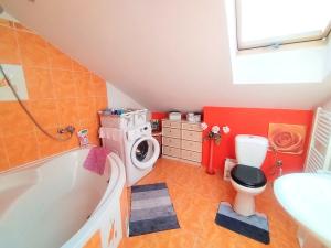 Pronájem bytu 2+kk, Ostrava - Heřmanice, Parcelní, 75 m2