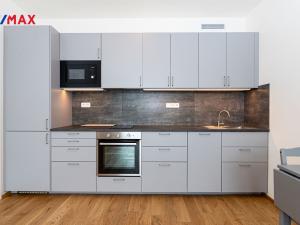 Pronájem bytu 2+kk, Praha - Modřany, Československého exilu, 45 m2