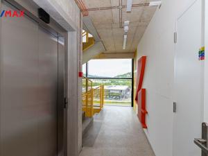 Pronájem bytu 2+kk, Praha - Modřany, Československého exilu, 45 m2
