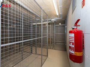 Pronájem bytu 2+kk, Praha - Modřany, Československého exilu, 45 m2