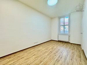 Pronájem bytu 2+kk, Praha - Smíchov, Ke Koulce, 51 m2