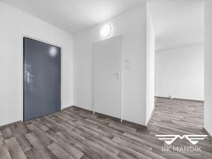 Pronájem bytu 2+kk, Praha - Prosek, Jablonecká, 40 m2
