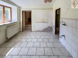 Prodej rodinného domu, Lahošť, U Kapličky, 150 m2