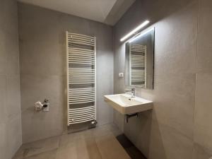 Pronájem bytu 2+kk, Pardubice - Zelené Předměstí, Pod Vinicí, 64 m2