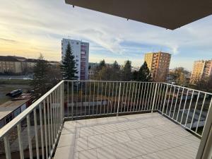 Pronájem bytu 2+kk, Pardubice - Zelené Předměstí, Pod Vinicí, 64 m2