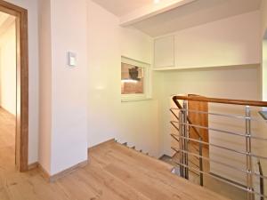 Prodej bytu 4+kk, Žacléř, Zámecká, 99 m2